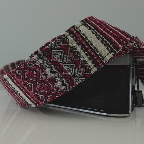 Felard camera strap vyshyvanka wide video